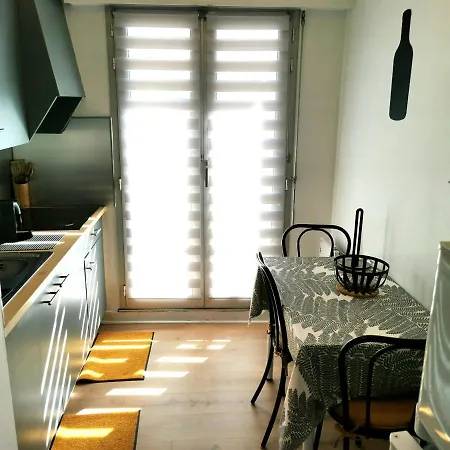 Les Roches Brunes - Face * Les Sables-dʼOlonne